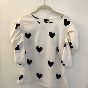 Heart Patterned White and Black Women's Top